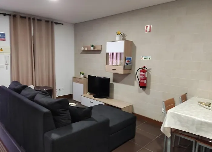 And Weekends, 4 펜션